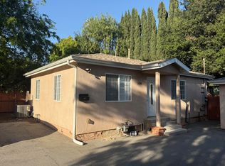 154 S Grand Oaks Ave, Pasadena, CA 91107