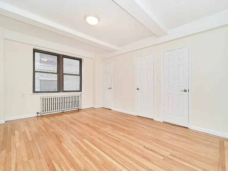 850 Amsterdam Ave #2F — Photo 3