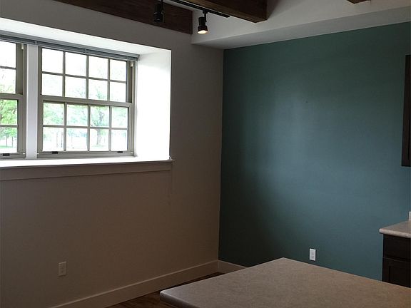 3rd image of 420 S Esplanade St APT F005