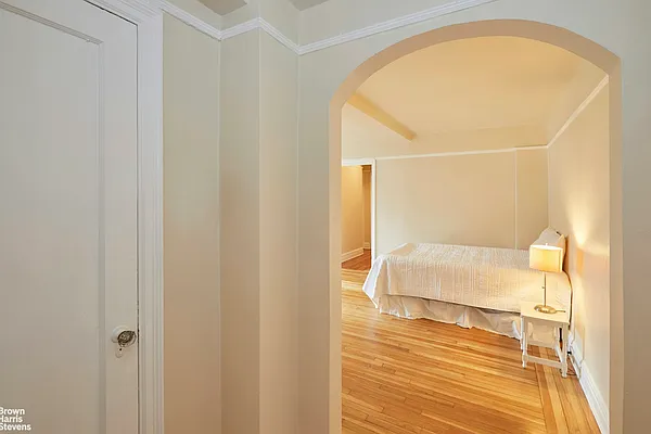 Rented by Brown Harris Stevens | media 4