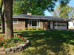 468 9th St N, Bayport, MN 55003