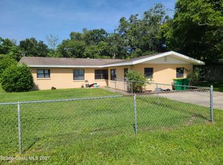 2570 Pine Ave, Mims, FL 32754