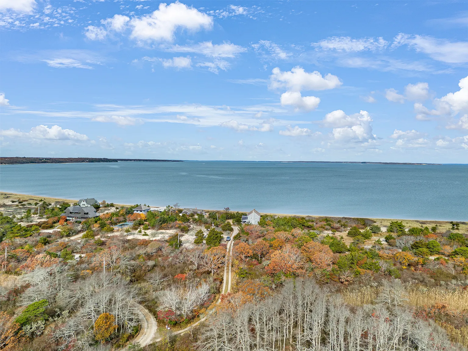 Historical Home on Napeague Bay — Photo 2
