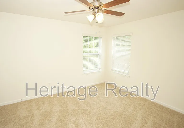 1537 Sergeant Ln — Photo 16