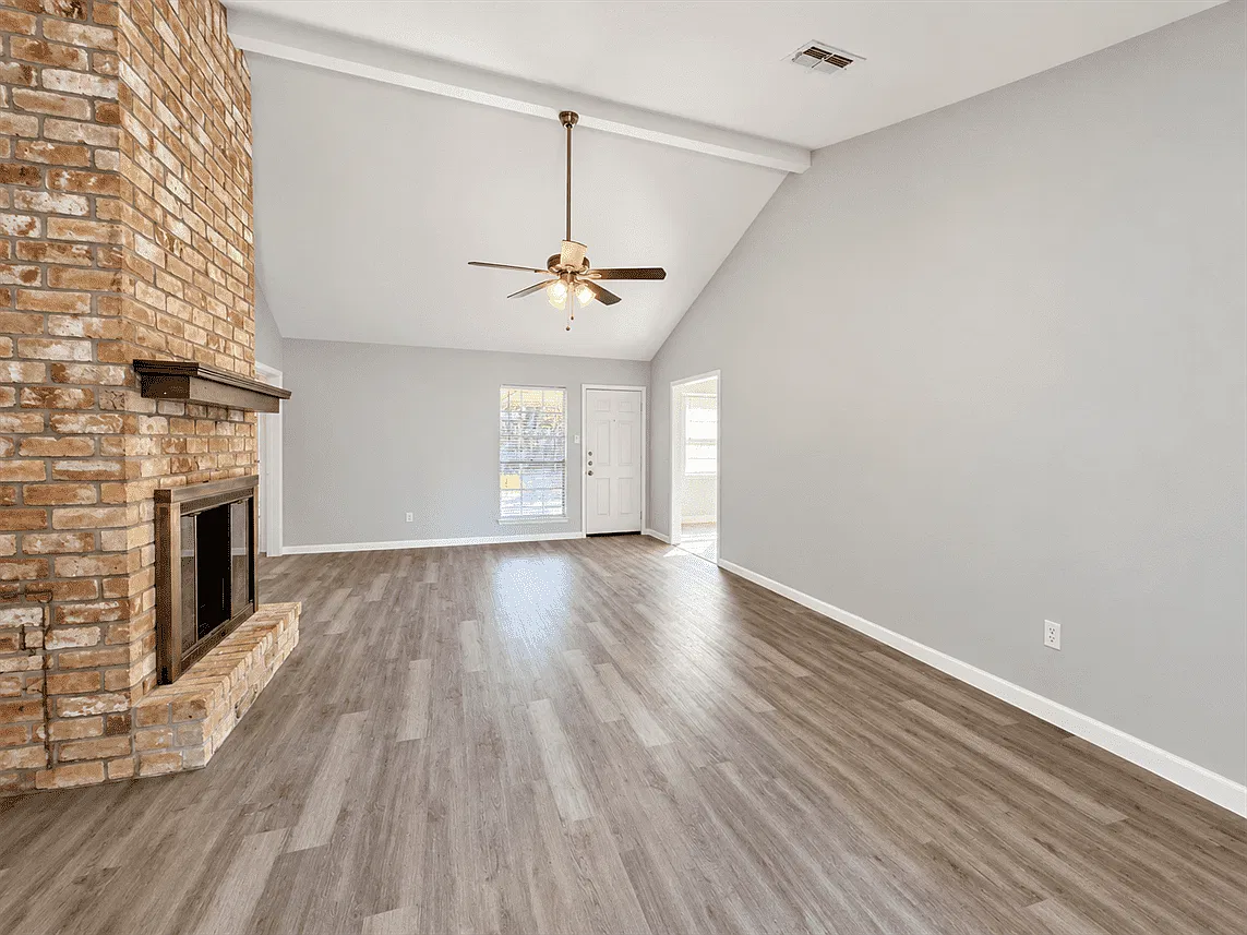 4 bed, 1430 sqft, $1,750 — Photo 4