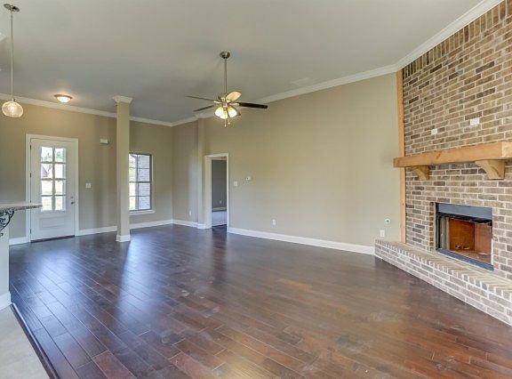 3rd image of 3589 Tanya Way
