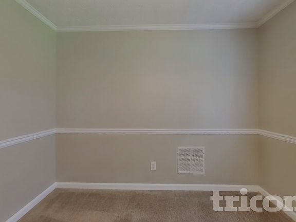 5th image of 235 Red Maple Dr