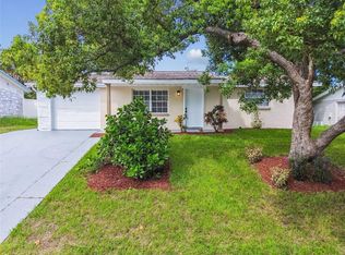 9411 Rainbow Ln, Port Richey, FL 34668