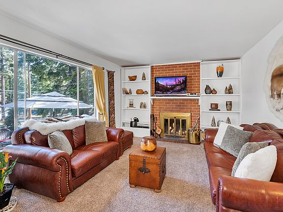 3rd image of 421 Maryanne Dr