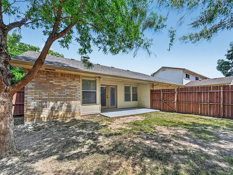 209 Glenwood Dr — Photo 34