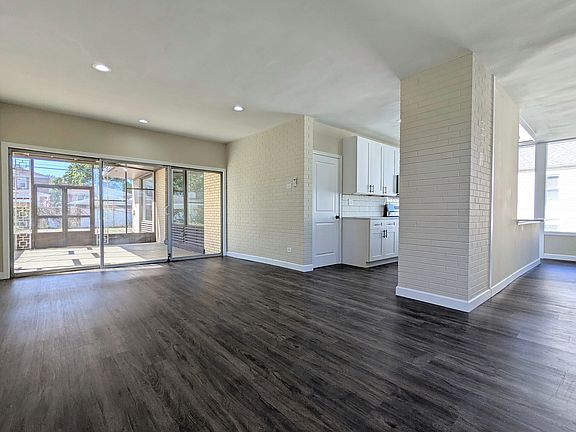 4th image of 9324 S Forest Ave