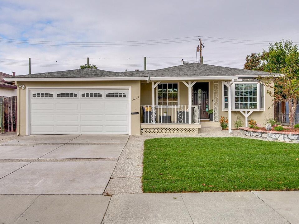 1st image of 3227 San Juan Ave