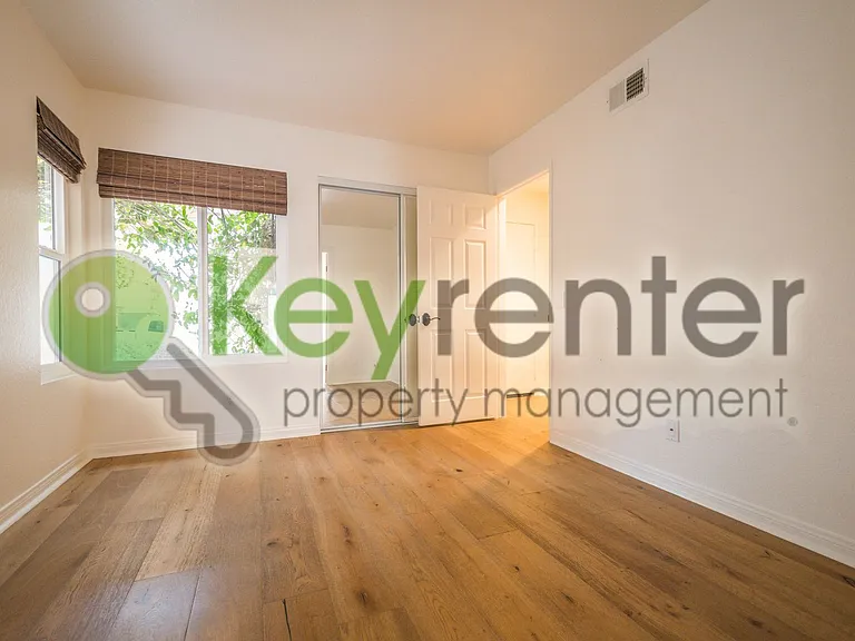 1228 Corte Dulce — Photo 10