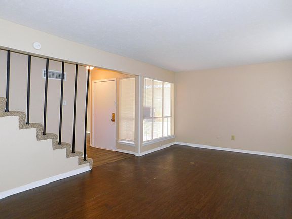 3rd image of 524 Alegre Vista Dr