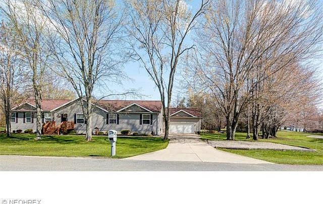 1st image of 55 Roaming Rock Blvd