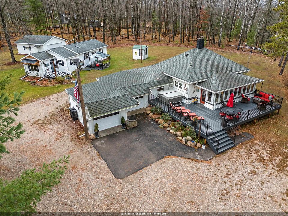 1st image of N7853 Noquebay Rd