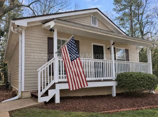 9295 Horseshoe Bnd, Gainesville, GA 30506