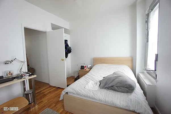 Rented by Citi Habitats | media 36