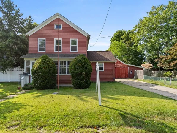 225 Bridge Street, Greenport, NY 11944