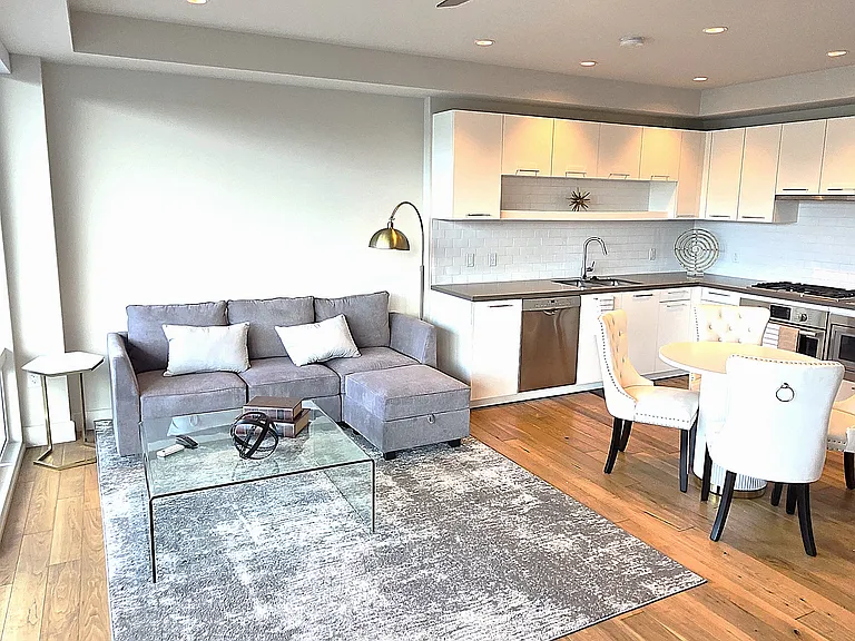 4422 N 75th St #5005 — Photo 3