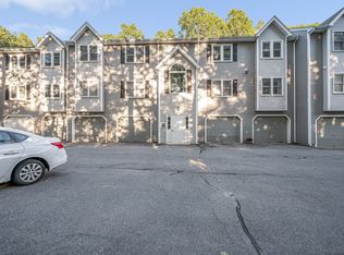 124 Tennis Plaza Rd UNIT 56, Dracut, MA 01826