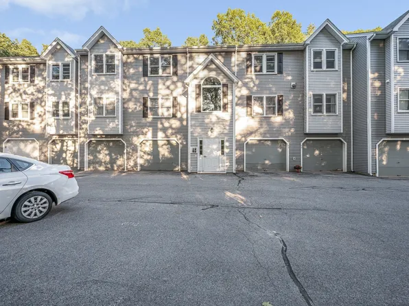 124 Tennis Plaza Rd Unit 56, Dracut, MA 01826