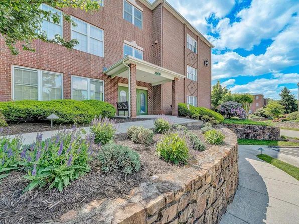 3050 McVitty Forest Dr APT 106, Roanoke, VA 24018