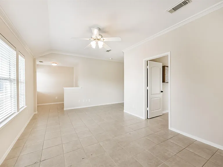 2601 Hewn Rock Way — Photo 19
