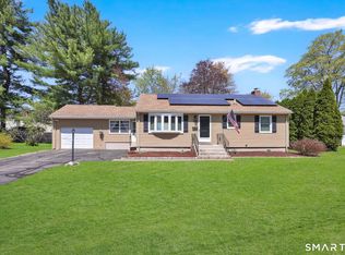 124 Lydall Rd, East Hartford, CT 06118