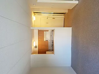 Rented by Max & Associates Realty Corp