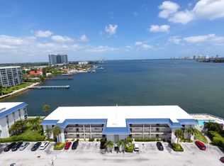 400 Wilma Cir APT 207, Riviera Beach, FL 33404