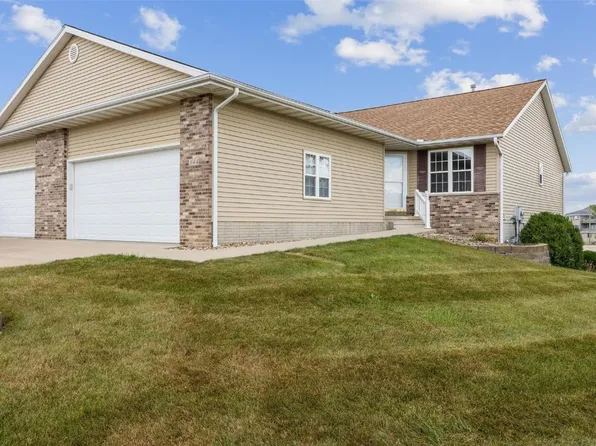 344 Highland Ave, Fairfax, IA 52228