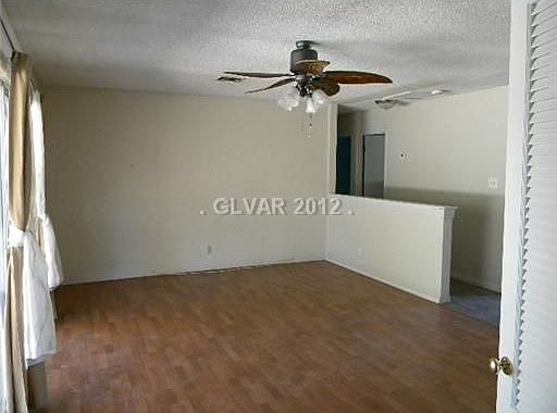 4th image of 3616 Riviera Ave