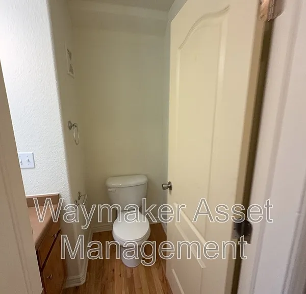 6628 Watusi Rd #1 — Photo 5