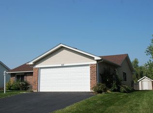 612 Forest Way, Bolingbrook, IL 60440