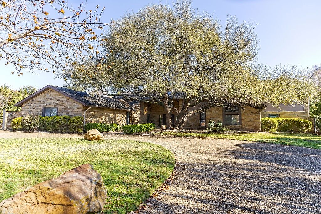 5435 Bent Tree Dr
