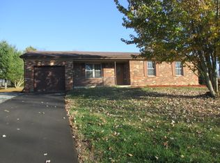 114 Allen Ct, Salem, IN 47167