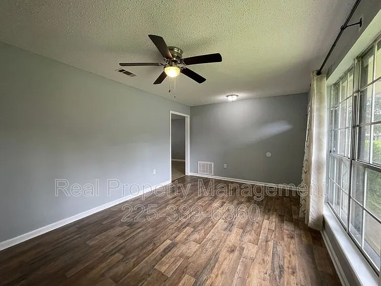 15482 Patricia Dale Dr — Photo 3