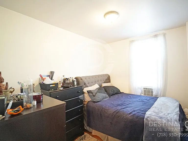 207 21st St #1R — Photo 6