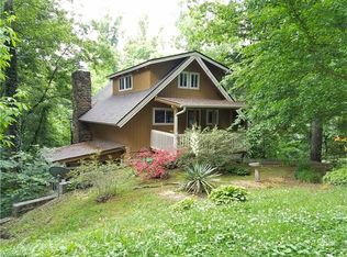 66 Dunkirk Rd, Asheville, NC 28803
