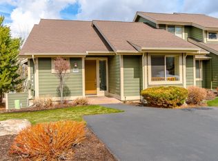 10664 Village Loop, Redmond, OR 97756