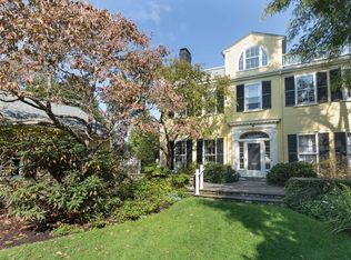 10 Coolidge Hill Rd, Cambridge, MA 02138