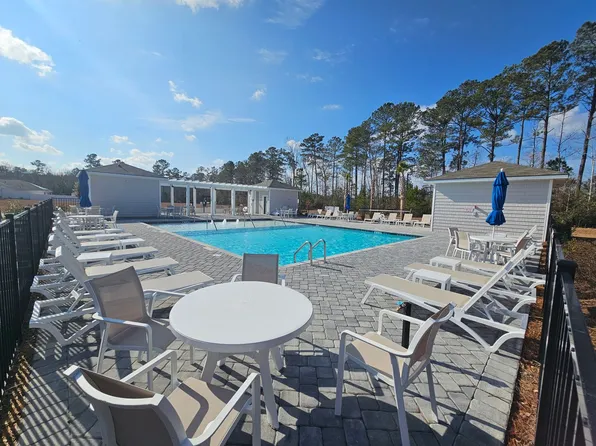90 Arbor Crest Ln, Tabor City, NC 28463