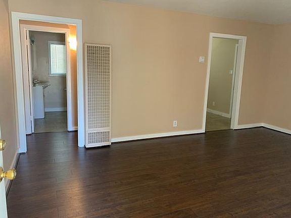 2nd image of 6343 33rd Ave