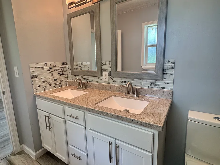 8108 Ridgefield Rd — Photo 9