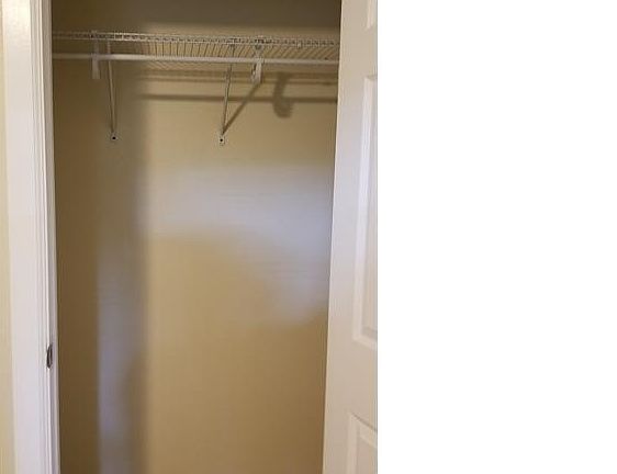 4th image of 5415 San Fernando St APT 2