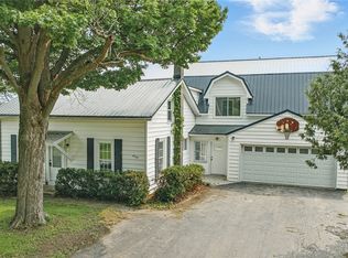 4709 Freeman Rd, Middleport, NY 14105