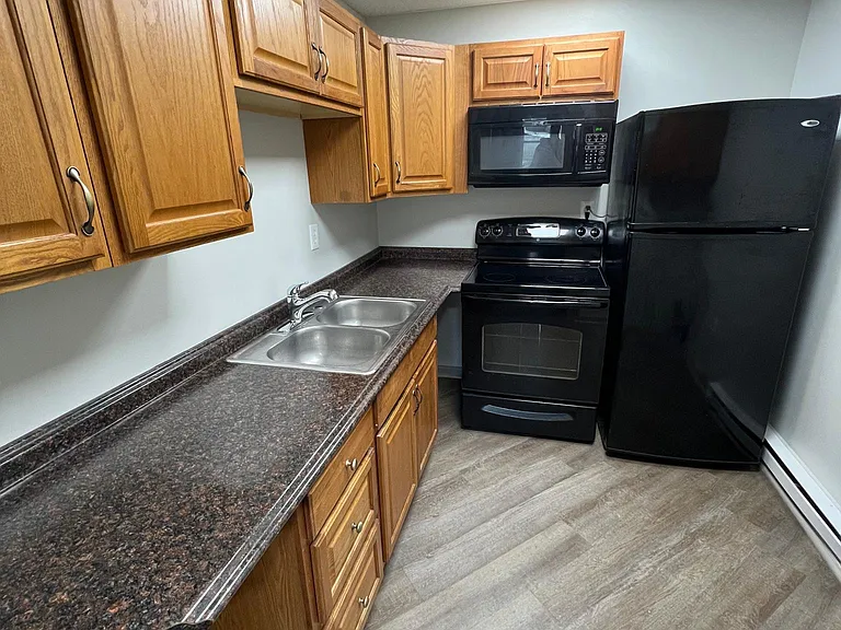 926 Buffalo St — Photo 4