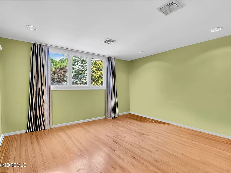 15 Timber Ln — Photo 21