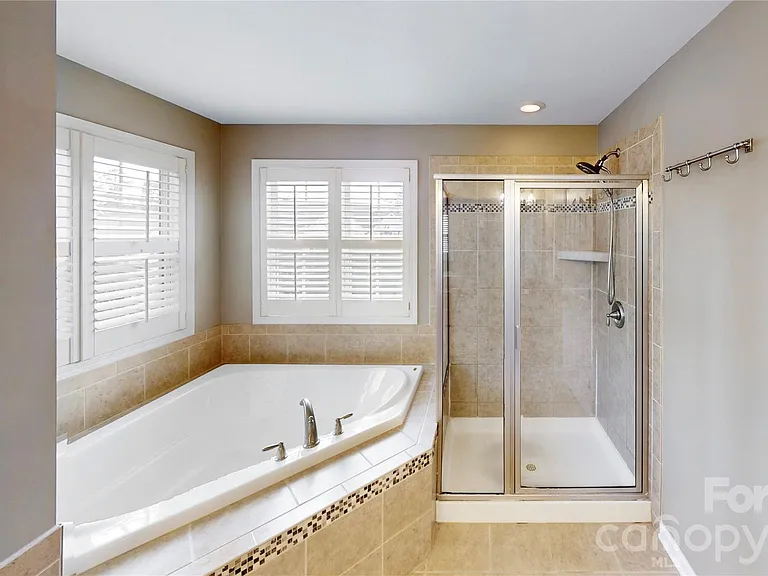 1505 Aringill Ln — Photo 29